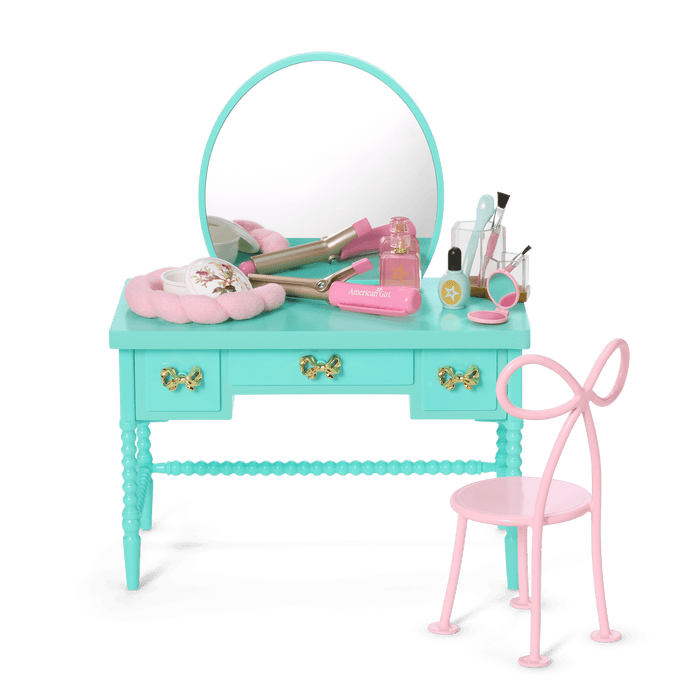Raquel’s™ Vintage Vanity for 18-inch Dolls (Girl of the Year™ 2026) L4