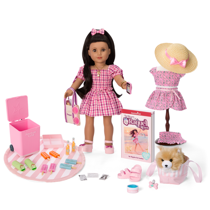 Raquel Reyes™ Gift Set (Girl of the Year™ 2026) I9