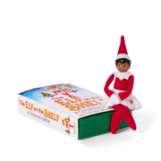 The Elf on the Shelf® Set (Girl) for 18-inch Dolls O3