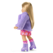 Truly Me™ #131 Doll & Day of Fun All-in-One Set Z0