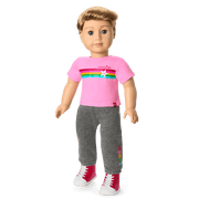Truly Me™ 18-inch Doll #104 with straight caramel hair Q4