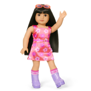Truly Me™ #130 Doll & Day of Fun All-in-One Set I2
