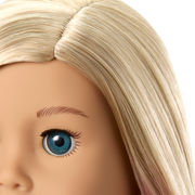 Truly Me™ 18-inch Doll #100 with straight layered blonde hair K1