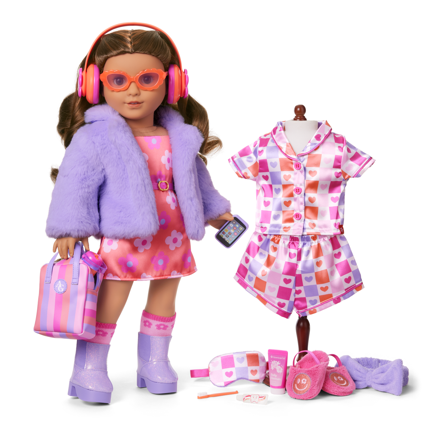 Truly Me™ #117 Doll & Day of Fun All-in-One Set D7