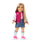 Truly Me™ 18-inch Doll #131 with straight blonde hair N3